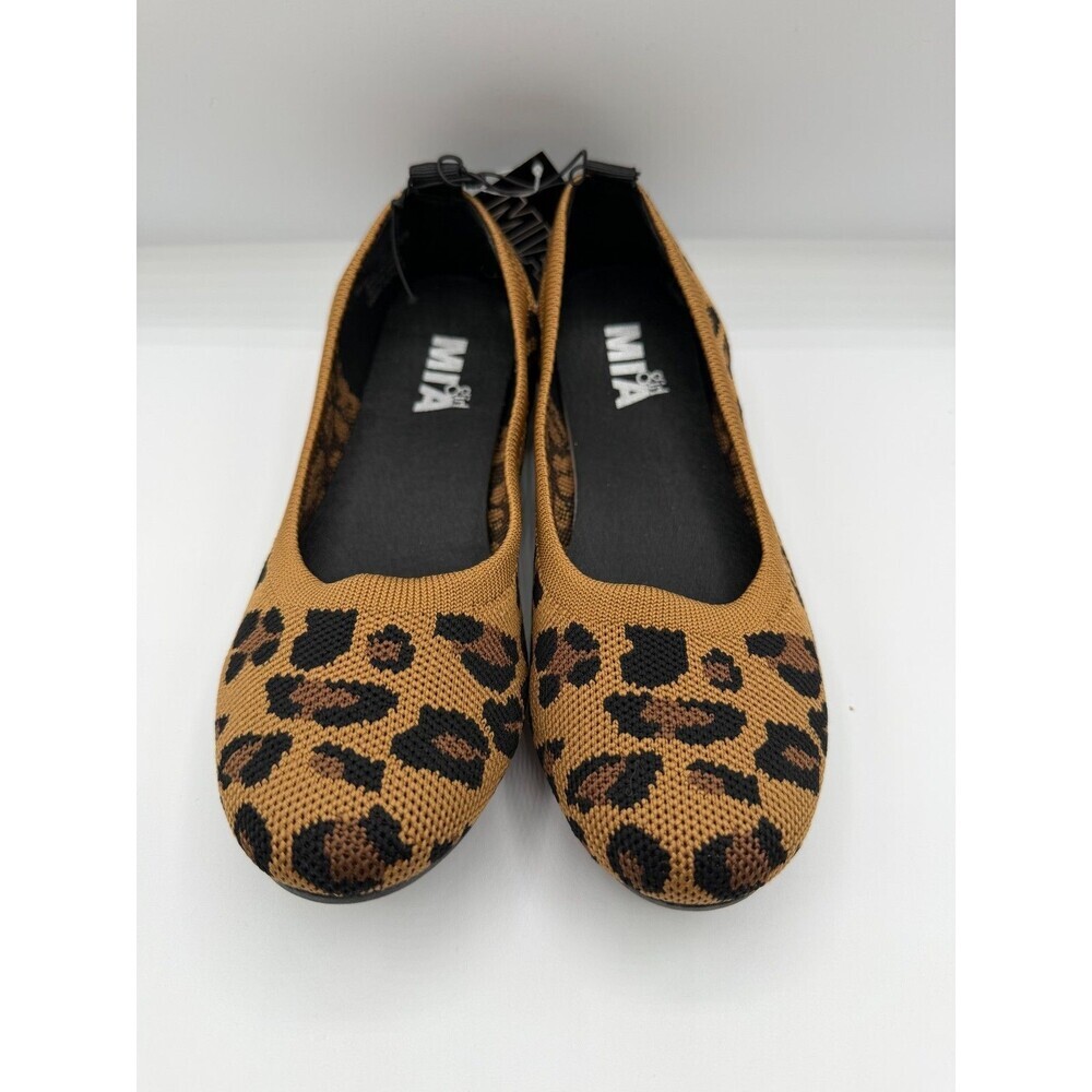 MIA Size 6 Cheetah Print Rubber Sole Stretch Ballet Flat Loafer Shoe EUC